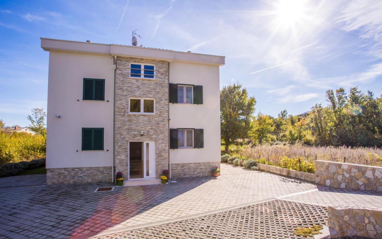 Apartments Lavanda 巴斯卡 外观 照片